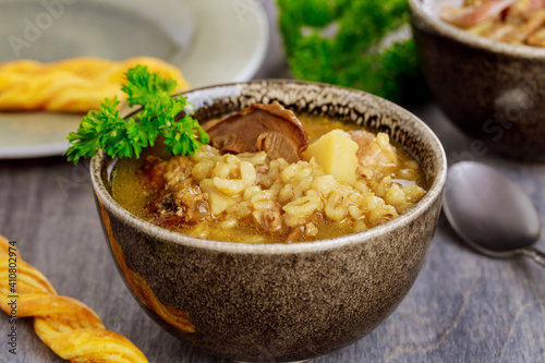 Portobello mushroom soup with potato and pearl barley.