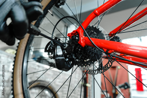 adjustment and repair of rear derailleurs for mtb bicycles