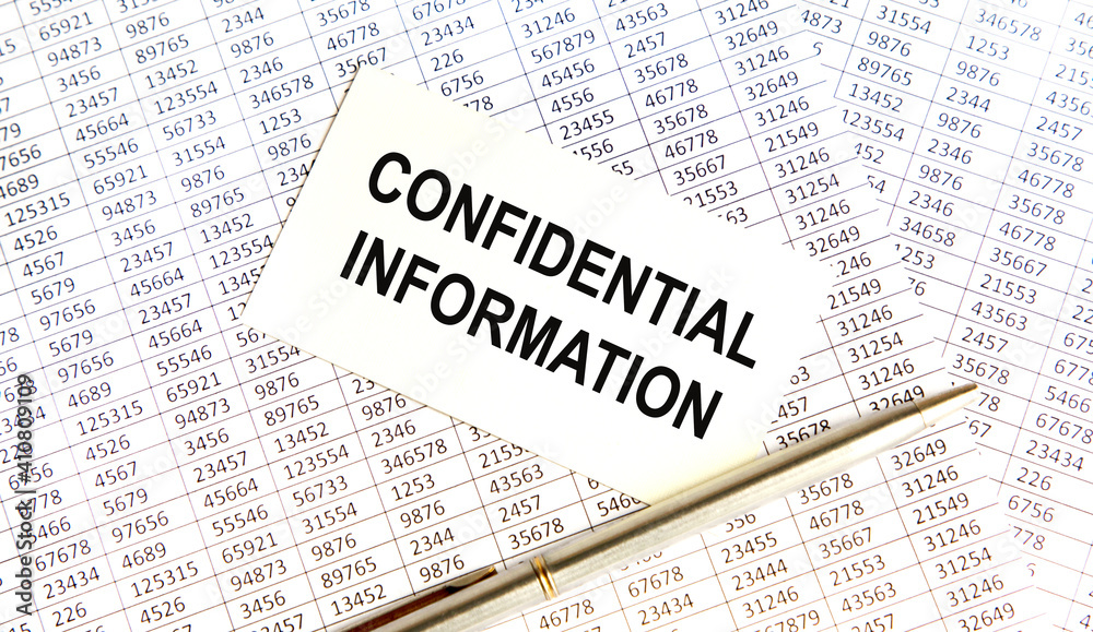 On the business card, the text is a key report. On the business card, the text is a key report.