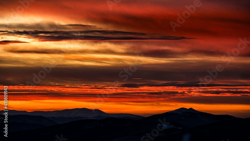 Fototapeta Naklejka Na Ścianę i Meble -  An awesome sky over the mountains. Polonina Borshava and Ostra Hora, The Carpathians, Ukraine.