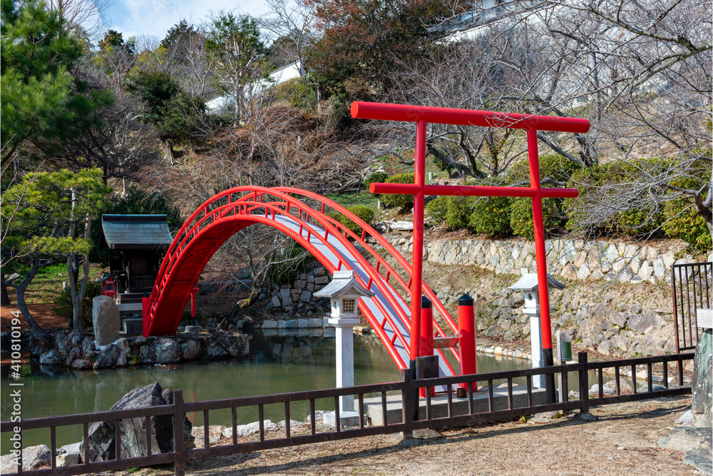An arched bridge in the garden on Kannoji temple in Nishinomiya, Hyogo, Japan An arched bridge in the garden on Kannoji temple in Nishinomiya, Hyogo, Japan