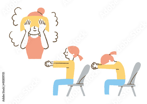 目の疲れをとる女性