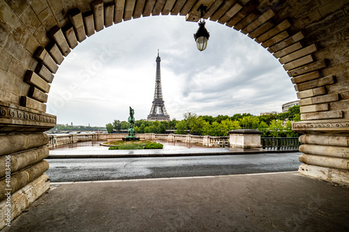 Eiffel Tower from the arch on the Bir-Hakim Bridge - Paris, France travel and tourism © Paul Van Buekenhout