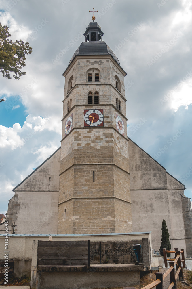 Fototapeta premium Beautiful church at the famous Bogenberg, Danube, Bavaria, Germany