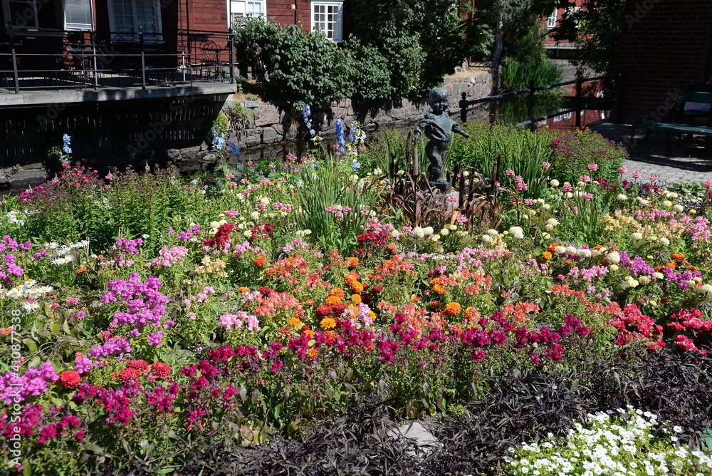 Fototapeta premium Blumen in Eksjö, Schweden