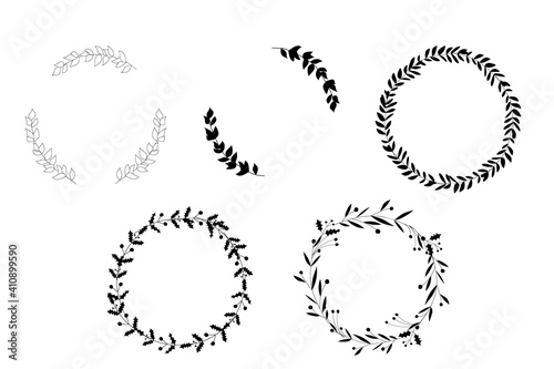 Set of circle flowers frames. Black and white. Decorative Wreaths for design, logo template, wedding save date, valentine, for party, holiday decor, textile.	