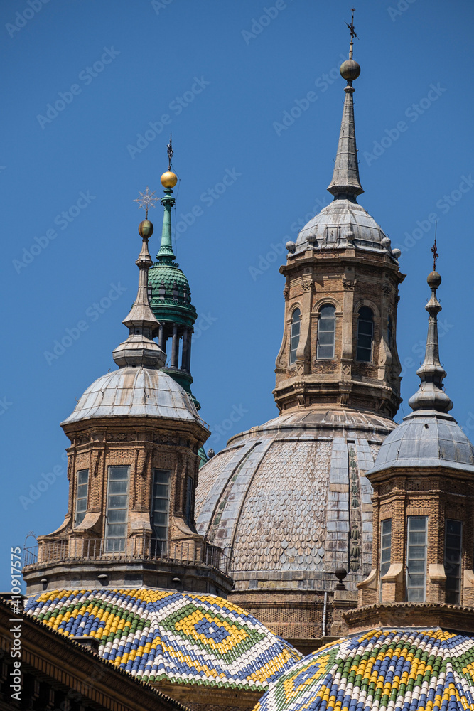 cupulas, Basílica de Nuestra Señora del Pilar, Zaragoza, Aragón, Spain, Europe