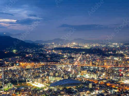 北九州小文字山から小倉市の夜景を一望する