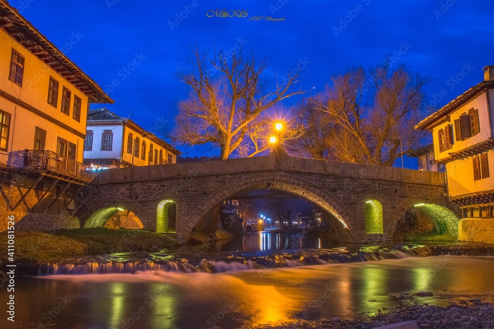 Fototapeta premium the bridge in the tryavna