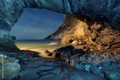 Fotografia Porto Venere, la grotta di byron in notturna