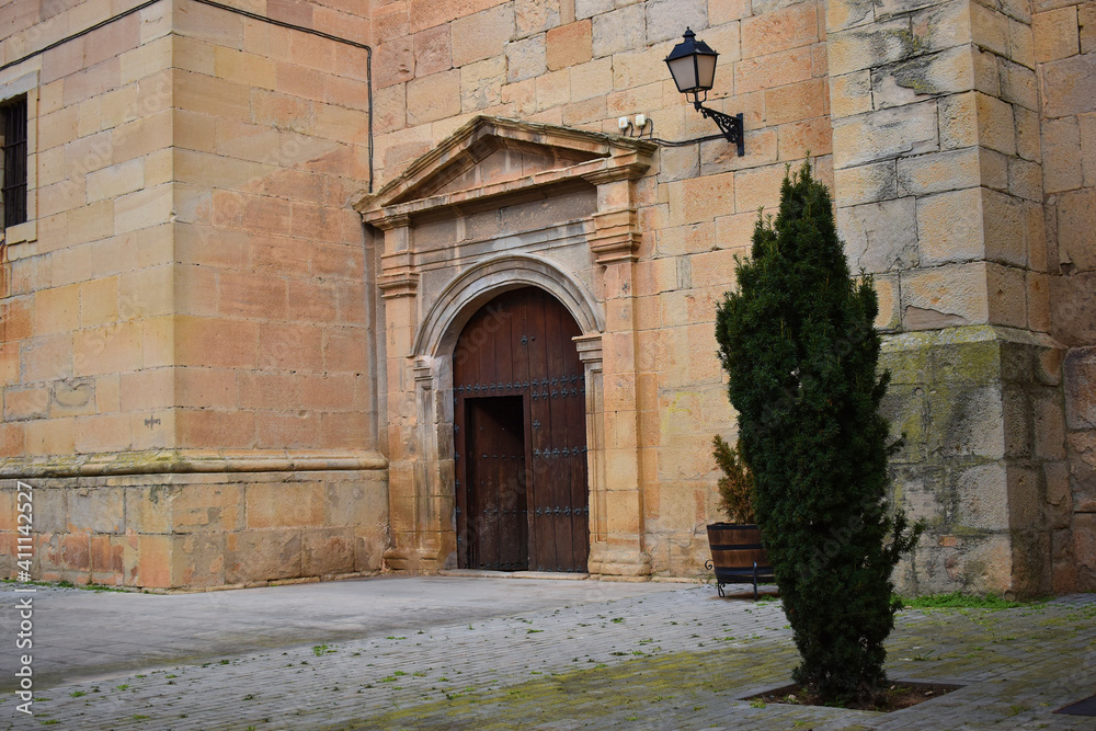 Naklejka premium Church of the village of Mendavia in Navarra, Spain