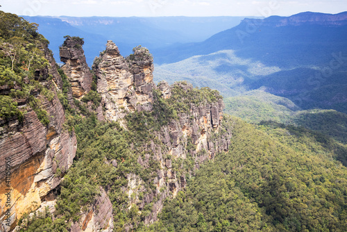 Three Sisters rock formations, Katoomba NSW Australia © Ken Griffiths