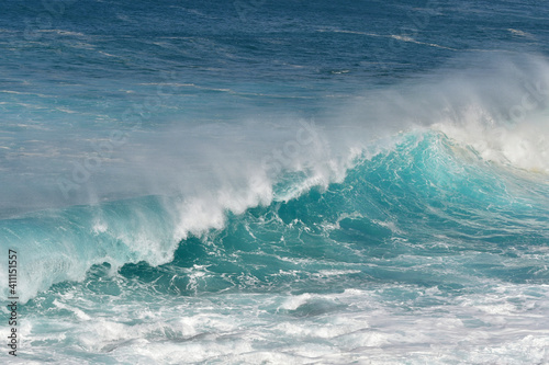 Beautiful ocean waves.