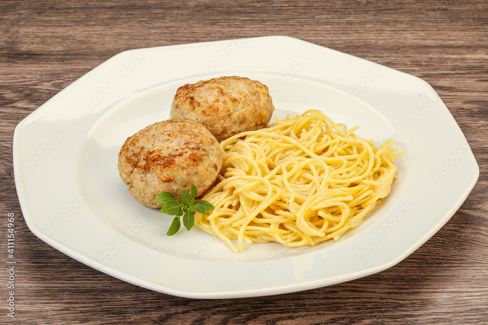 Spaghetti with homemade chicken cutlet Spaghetti with homemade chicken cutlet