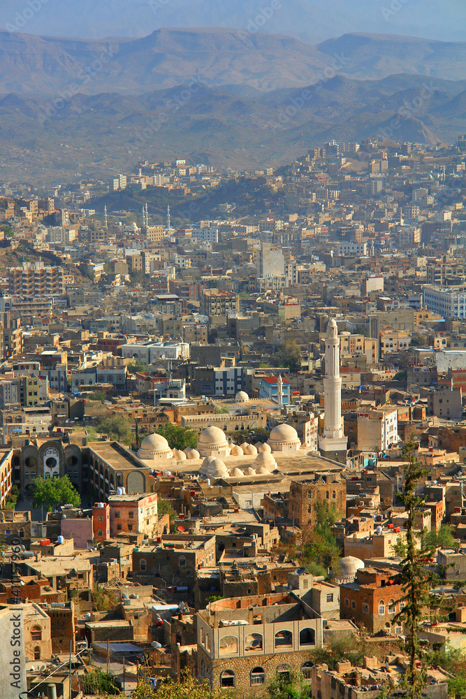 Taiz a city in southwestern Yemen, located in the Yemeni Highlands, near the port city of Mocha on the Red Sea