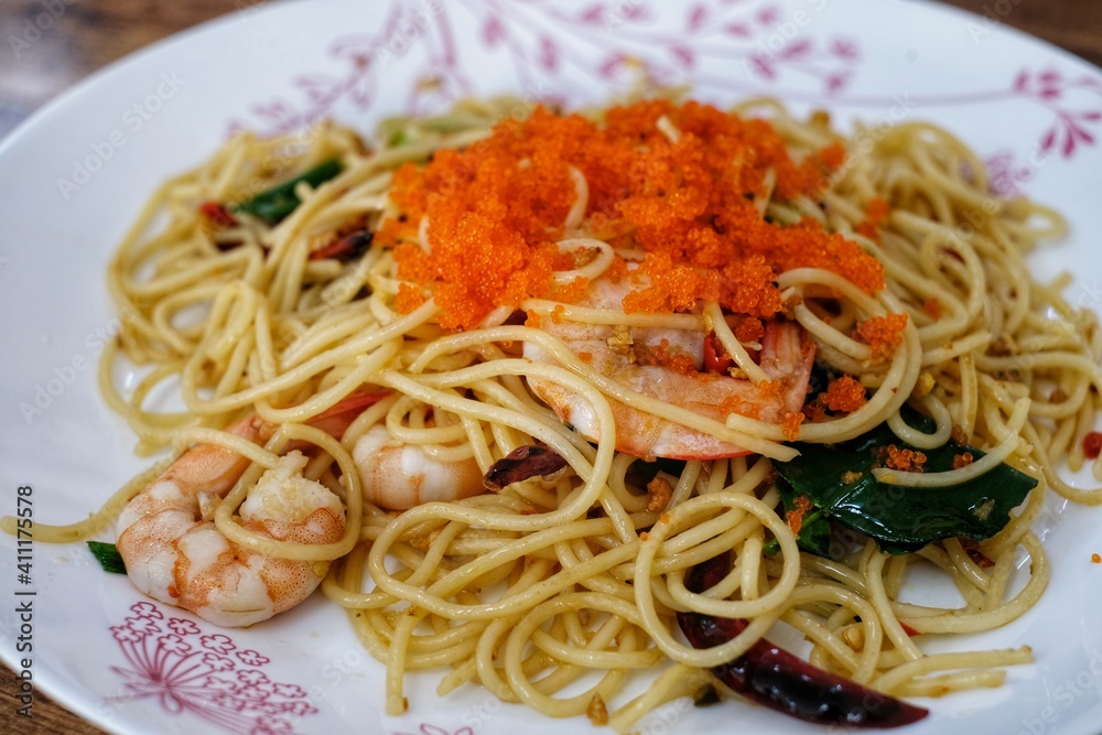 Closeup spicy spaghetti with shrimp