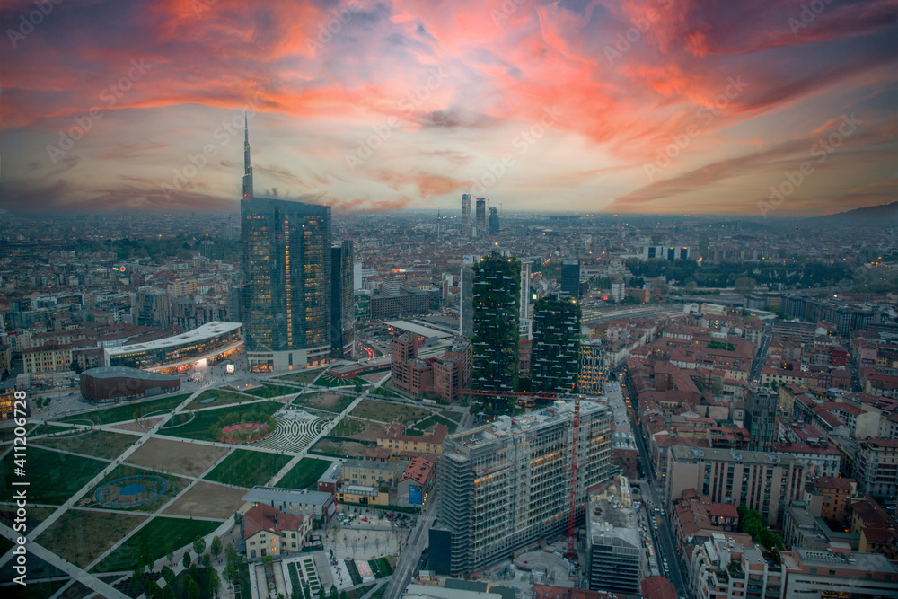 Fototapeta premium Milan seen from above