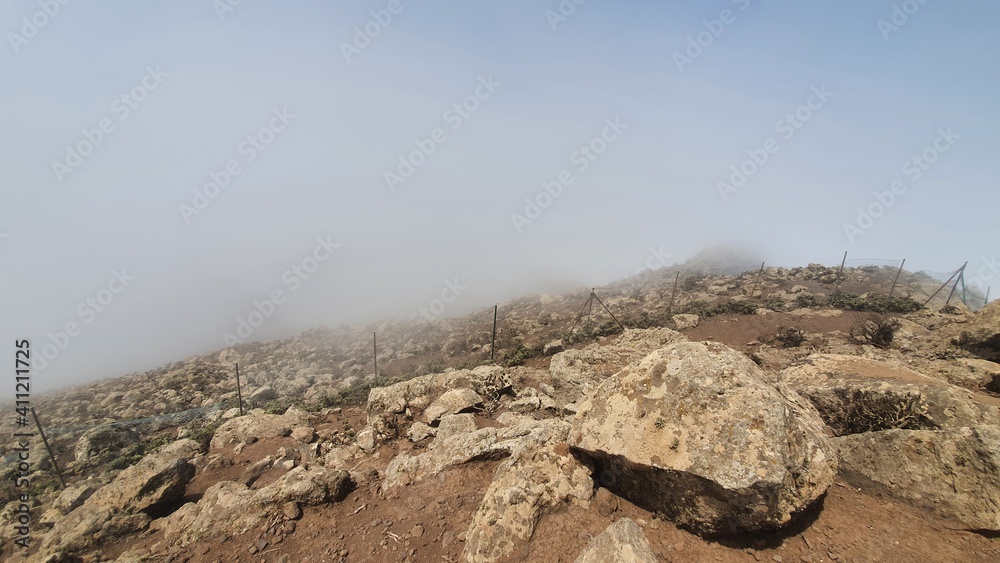 fuerteventura dessert climate Pico de la Zara hikking fuerteventura dessert climate Pico de la Zara hikking