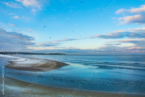 Fototapeta Naklejka Na Ścianę i Meble -  Beautiful sky over the beach and the Baltic Sea 