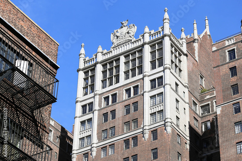 Manhattan building detail, New York City. © ERIK BERGIN PHOTOS
