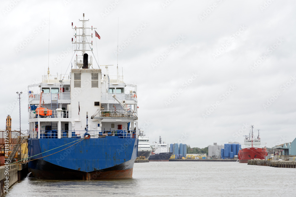 Fototapeta premium Busy port scene at Great Yarmouth