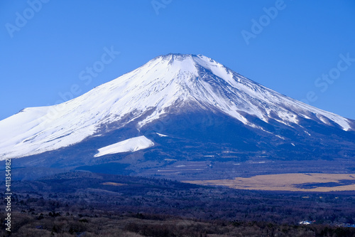 【山梨】山中湖（パノラマ台）から見る富士山（冬）