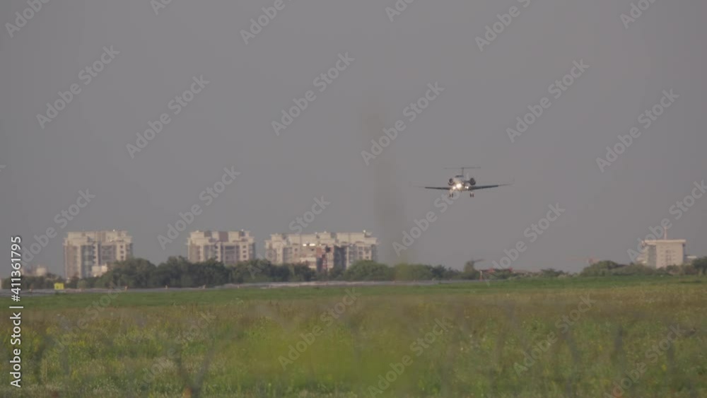 Business jet (private jet) landing Business jet (private jet) landing