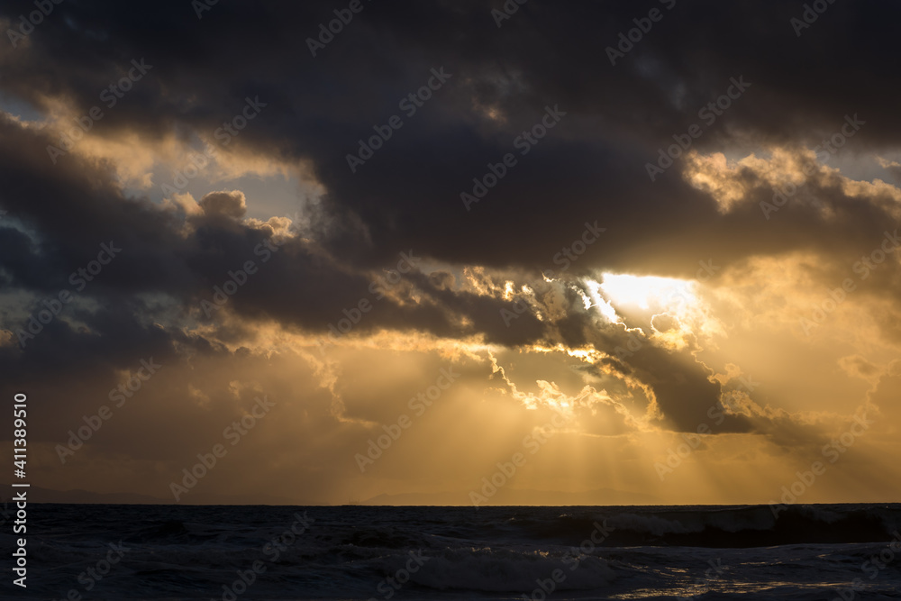 Obraz premium sunset over the ocean