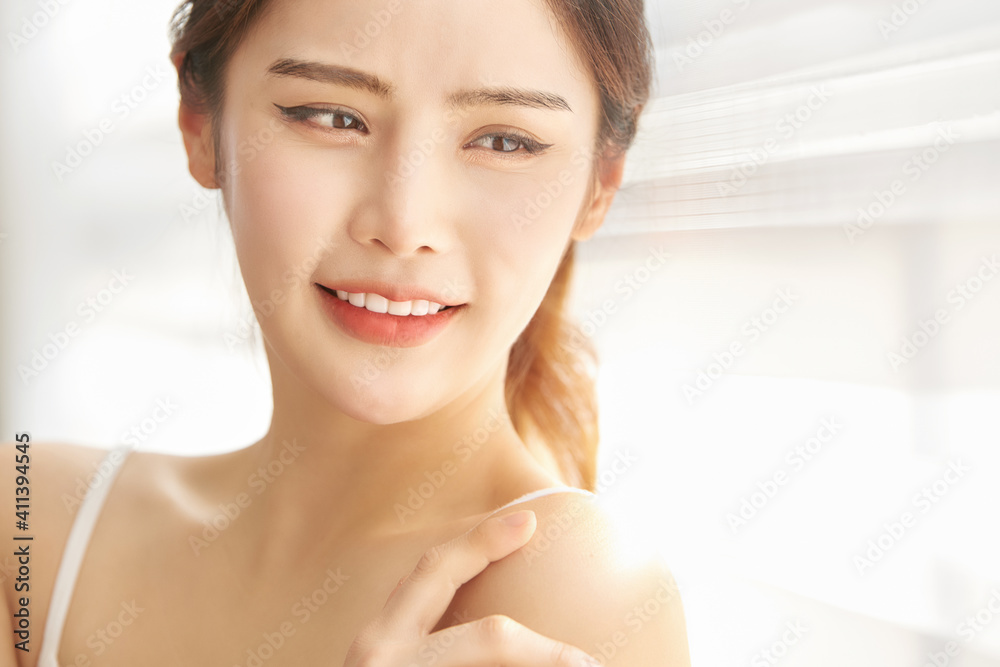 여성 미용 뷰티 모델 여성 미용 뷰티 모델