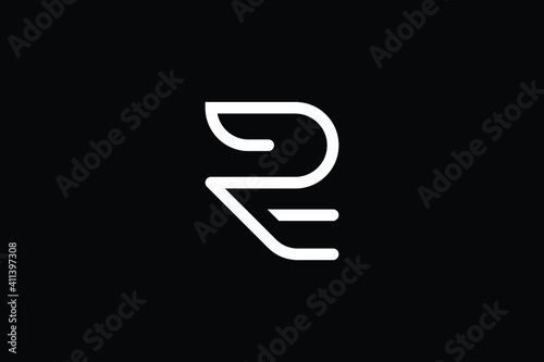 RE logo letter design on luxury background. ER logo monogram initials letter concept. RE icon logo design. ER elegant and Professional letter icon design on black background. R E ER RE