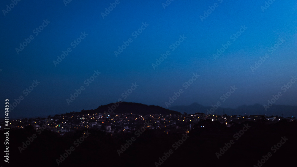 Obraz premium night in the mountains