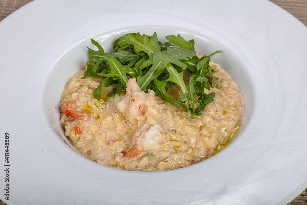 Italian risotto with prawn and rucola