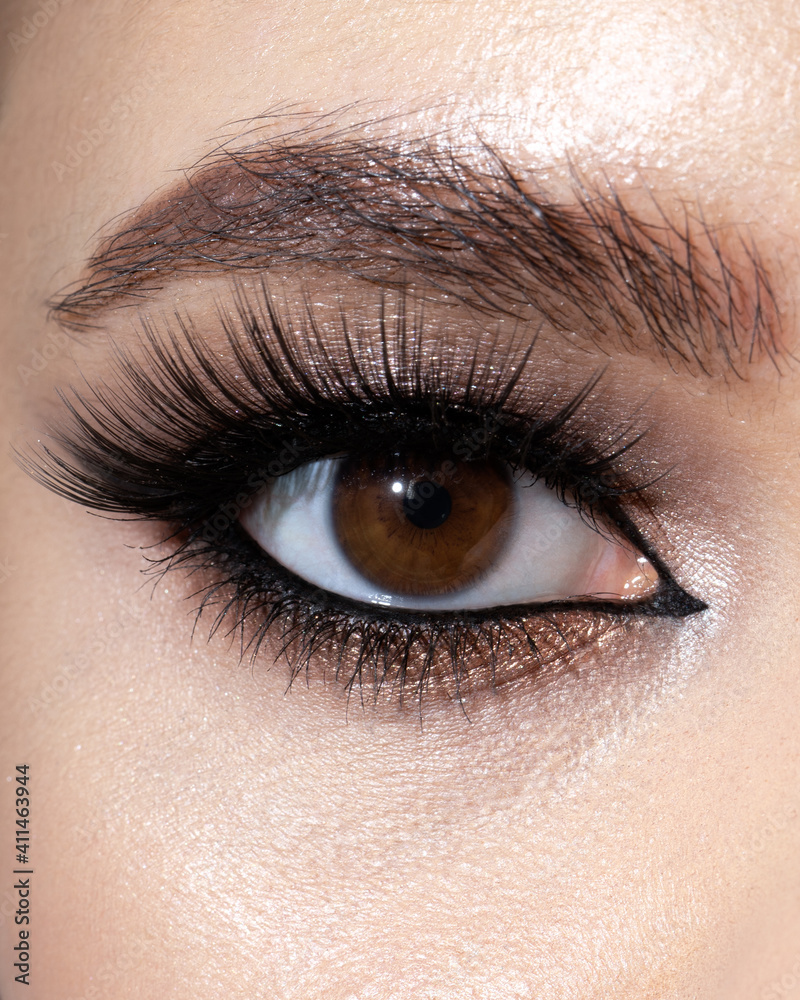 brown eyes with evening makeup brown eyes with evening makeup