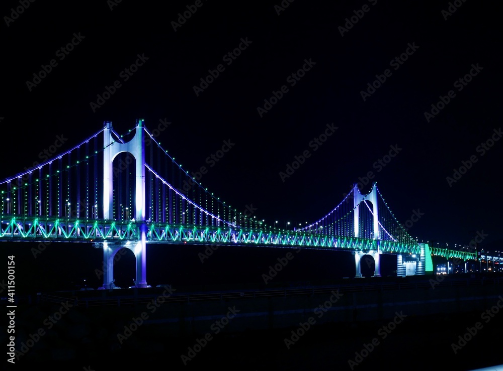 Obraz premium golden gate bridge