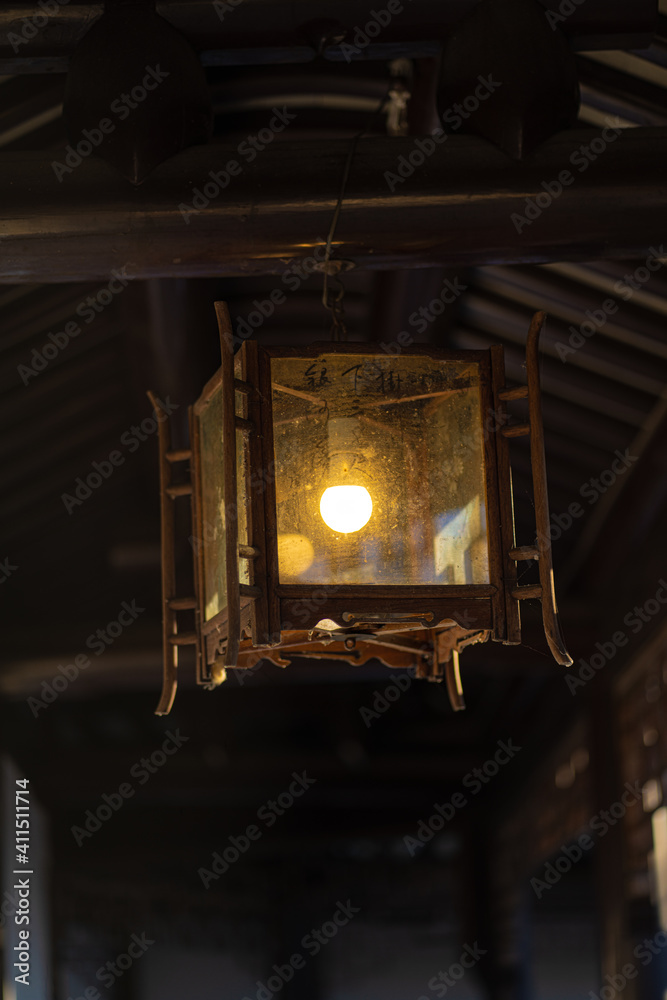 Antique Chinese Lantern Antique Chinese Lantern