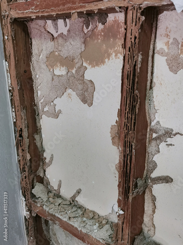 picture of damaged wall in the house because have been eaten by termite
