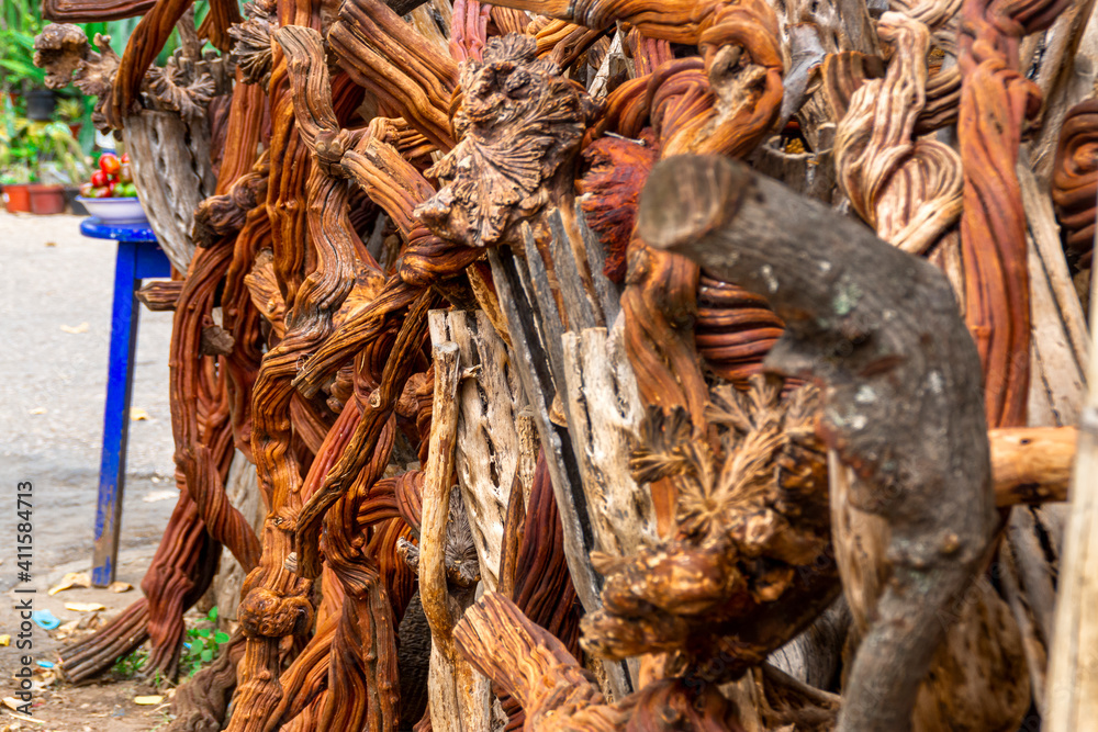 Fototapeta premium atardecer, cielo, paisaje, naturaleza, acuático, amanecer, nube, sol, mar, playa, río, montagna, nube, verano, bridge, césped, viajando, verde, azul, escénico, alumbrado, madrugada, horizonte, noche,