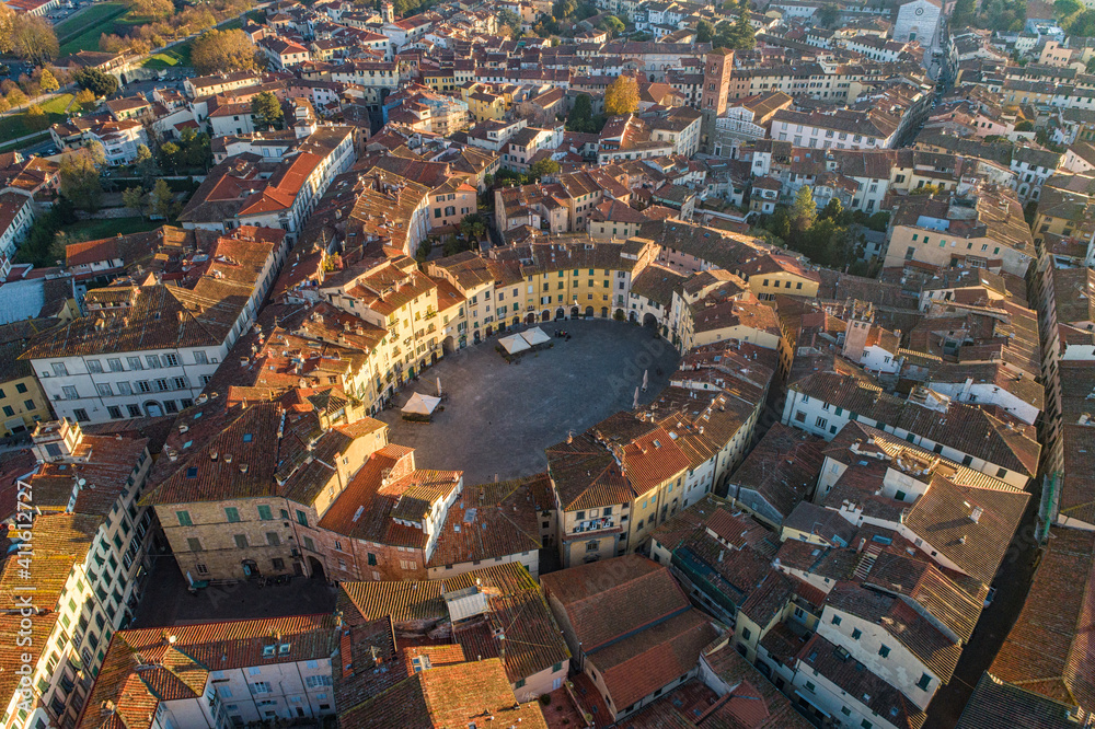 Fototapeta premium Lucca Square Tuscany Italy in summer time