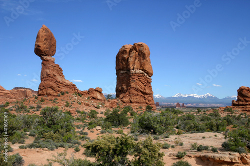Balanced Rock, in Arches National Park, Utah, USA, is one of the most iconic features in the park, stands a staggering 128 feet (39m) tall. This formation is not an epic balancing act.