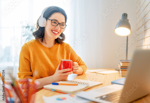 woman working in home office.
