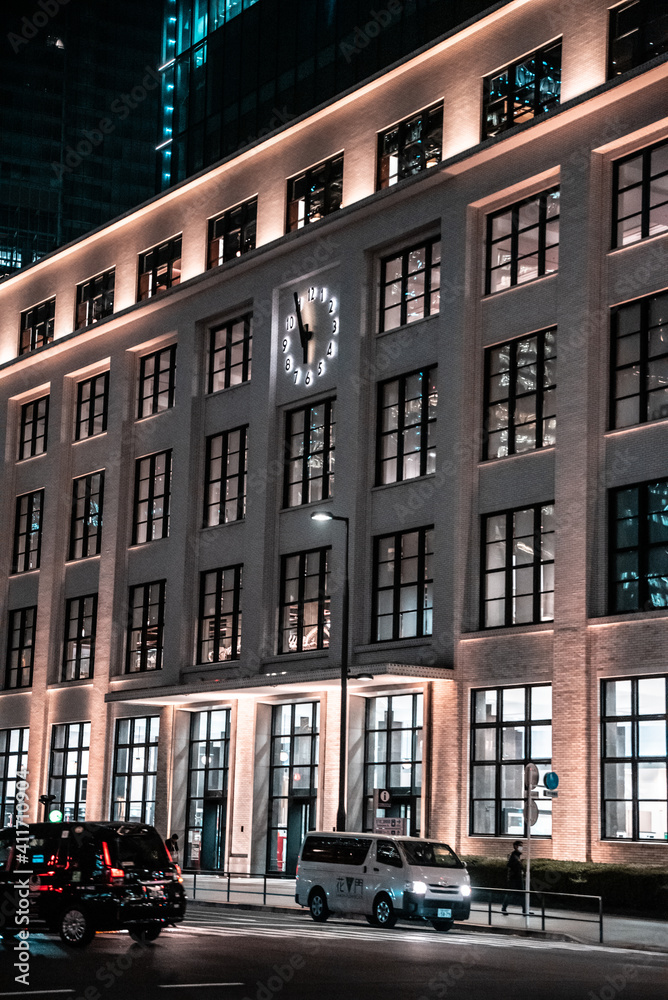 Obraz premium 東京駅 KITTE / Tokyo Station KITTE