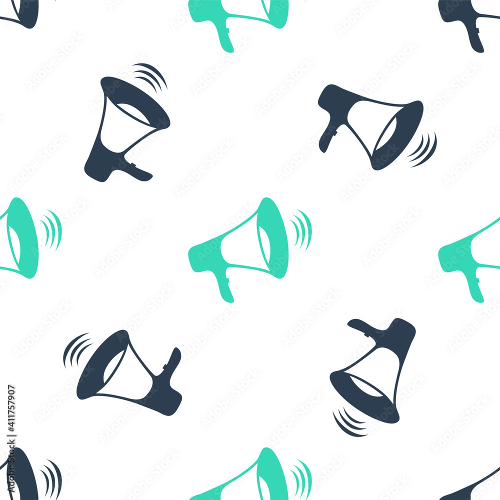 Obraz premium Green Megaphone icon isolated seamless pattern on white background. Vector.