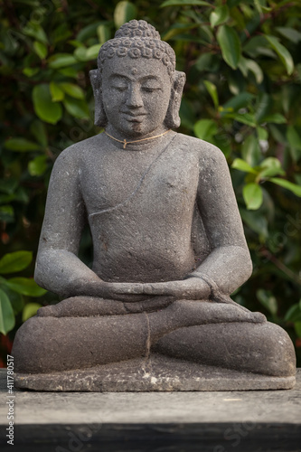 An meditation Buddha