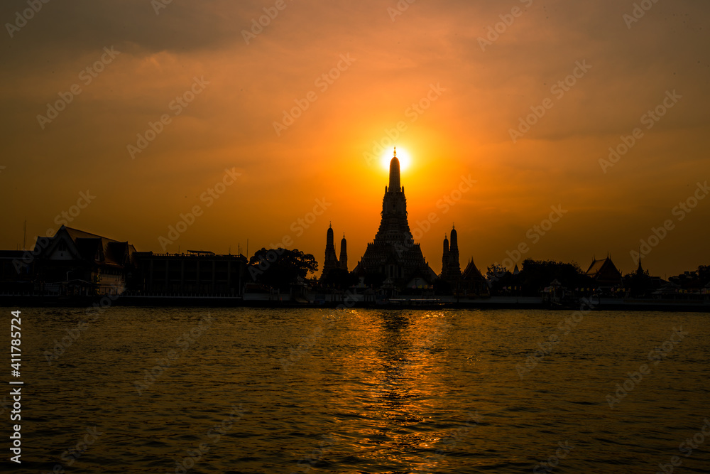 Wat Arun Ratchawararam, a Buddhist temple in Bangkok, Thailand. Wat Arun Ratchawararam, a Buddhist temple in Bangkok, Thailand.