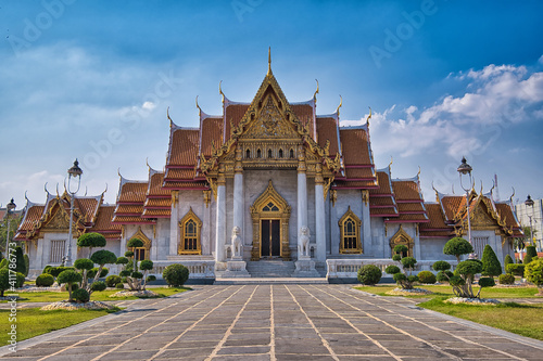 Marble temple in Bangkok Thailand © Bernd