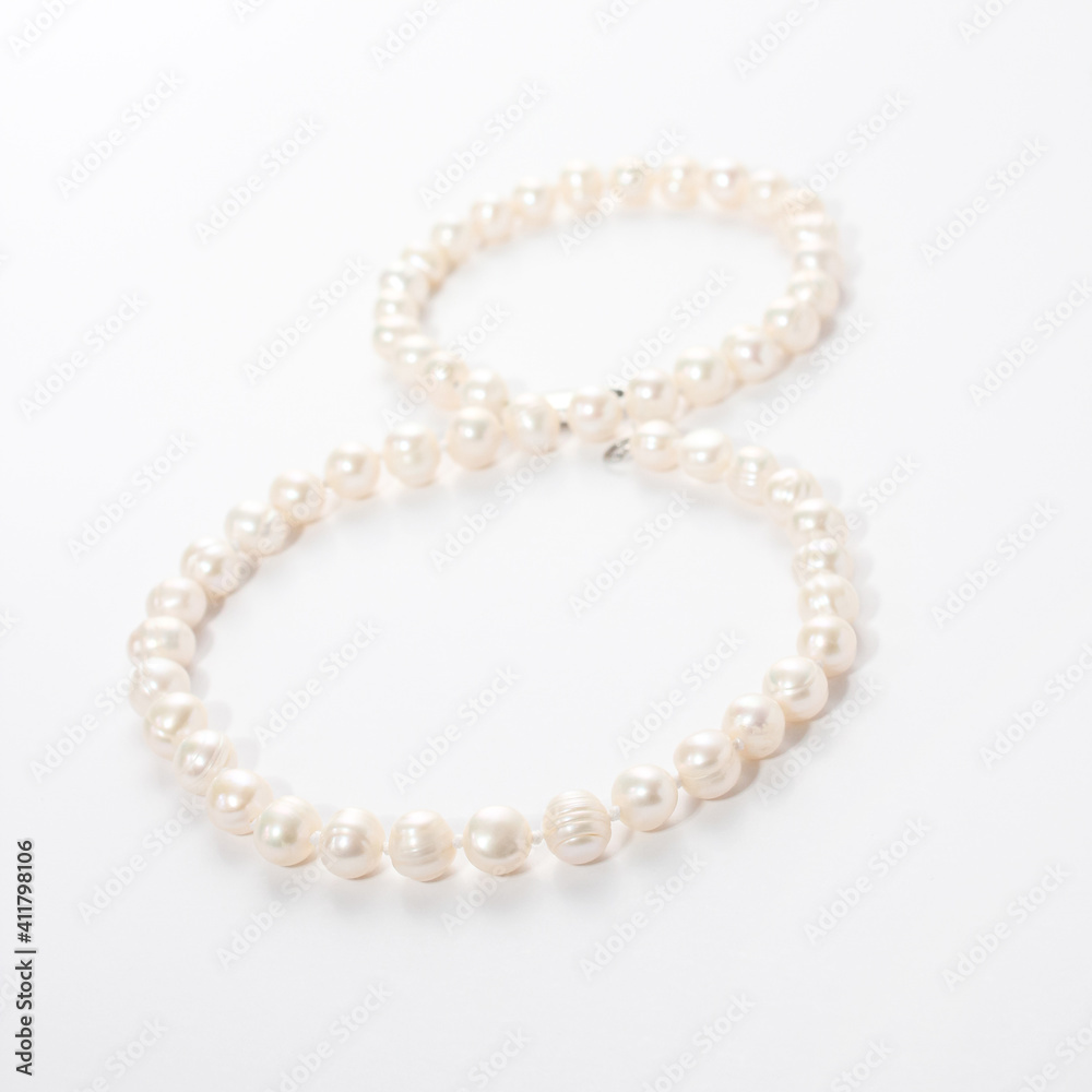 numeral 8 from pearls on white background numeral 8 from pearls on white background