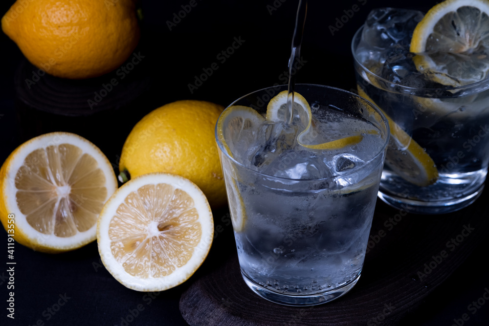 glass of water with lemon