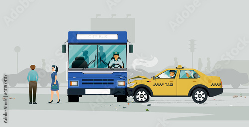 A bus collision with a taxi forced the passengers to descend.