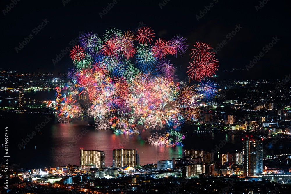 びわ湖大花火大会 日本の代表的な花火大会 Stock Photo Adobe Stock