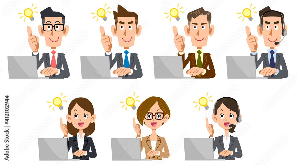 Fototapeta premium ノートパソコンを使いながらひらめくスーツを着た男女